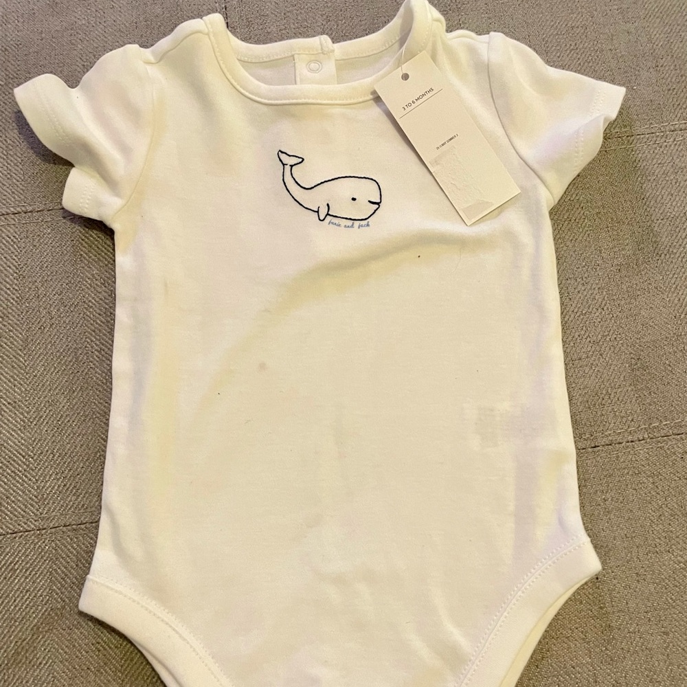 NWT Janie & Jack whale embroidered onesie 3-6mo